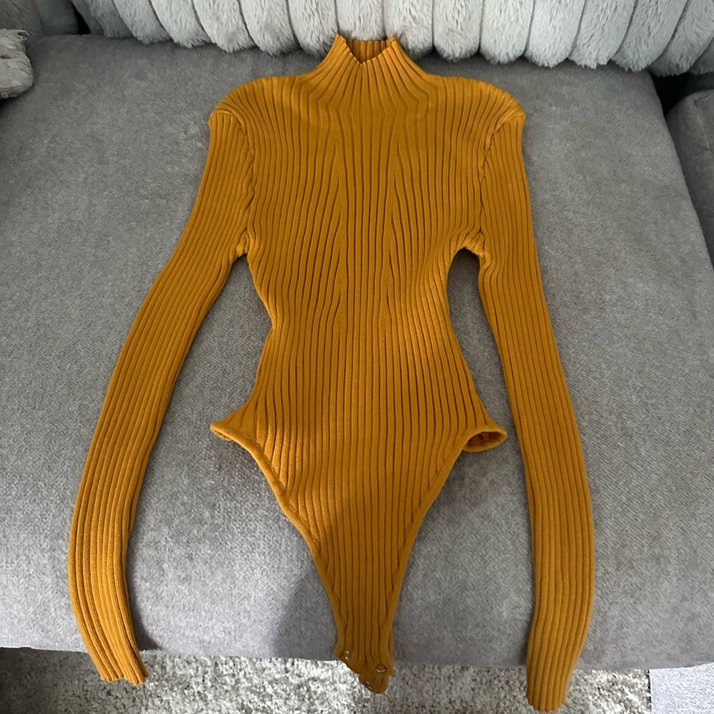 mustard yellow/gold bodysuit